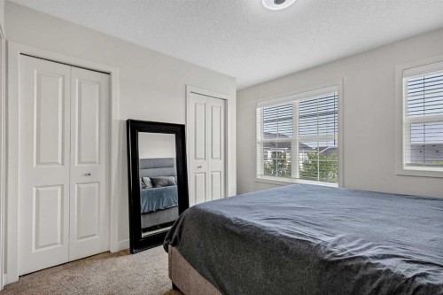 42 Sherwood Row Nw, Calgary, AB - Indoor Photo Showing Bedroom