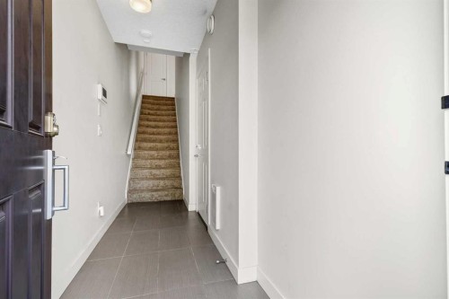 42 Sherwood Row Nw, Calgary, AB - Indoor Photo Showing Other Room