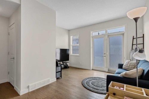42 Sherwood Row Nw, Calgary, AB - Indoor