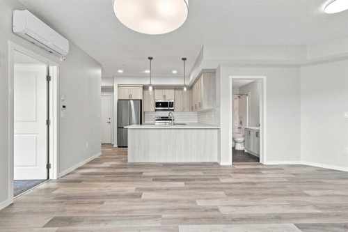 2306-33 Carringham Gate Nw, Calgary, AB - Indoor Photo Showing Kitchen