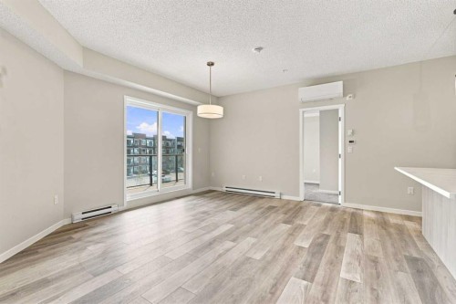 2306-33 Carringham Gate Nw, Calgary, AB - Indoor Photo Showing Other Room