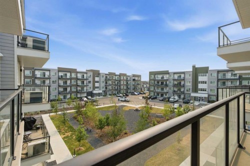 2306-33 Carringham Gate Nw, Calgary, AB - Outdoor With Balcony