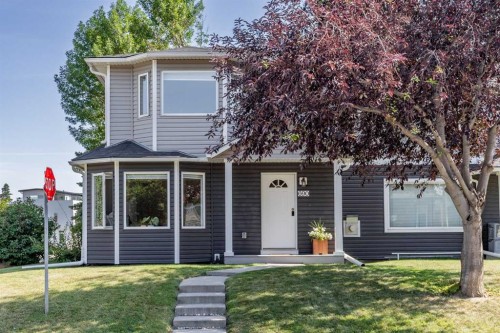 690 Regal Park Ne, Calgary, AB - Outdoor