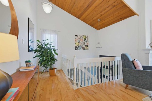 111 Coachwood Crescent Sw, Calgary, AB - Indoor Photo Showing Other Room