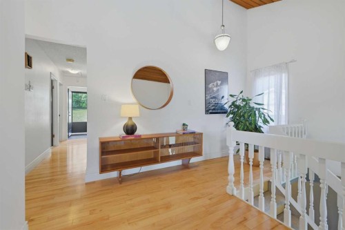 111 Coachwood Crescent Sw, Calgary, AB - Indoor Photo Showing Other Room