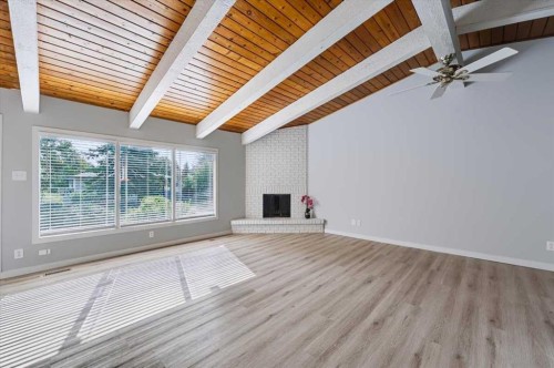 10827 Brae Road Sw, Calgary, AB - Indoor Photo Showing Other Room