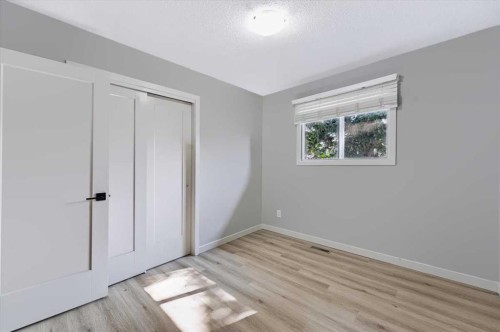 10827 Brae Road Sw, Calgary, AB - Indoor Photo Showing Other Room