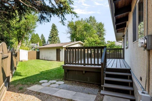 10827 Brae Road Sw, Calgary, AB - Outdoor