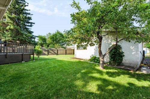 10827 Brae Road Sw, Calgary, AB - Outdoor