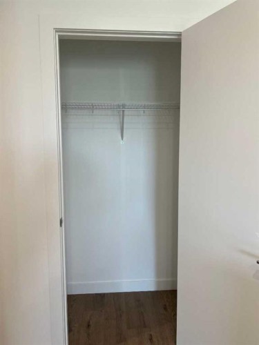 265 Wolf Willow Blvd Boulevard Se, Calgary, AB 