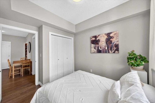 310-10 Walgrove Se, Calgary, AB - Indoor Photo Showing Bedroom