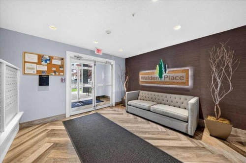 310-10 Walgrove Se, Calgary, AB - Indoor