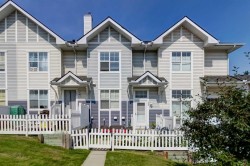 3240 New Brighton Gardens SE Calgary, AB T2Z 0A3