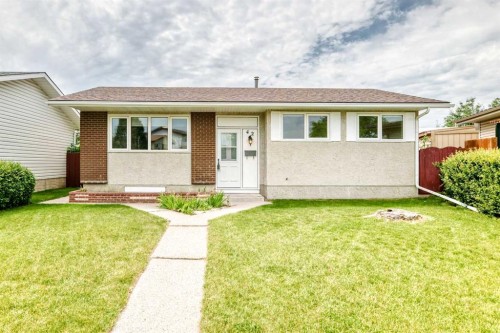 42 Rundlelawn Close Ne, Calgary, AB - Outdoor