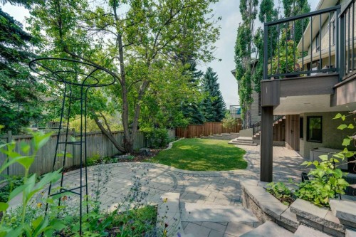 35 Strasbourg Bay Sw, Calgary, AB - Outdoor
