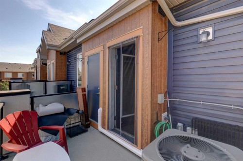 214 Livingston Common Ne, Calgary, AB - Outdoor With Exterior