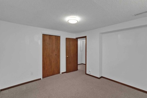 27 Bedridge Way Ne, Calgary, AB 