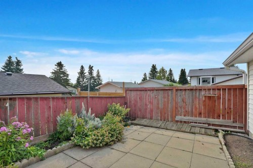27 Bedridge Way Ne, Calgary, AB 