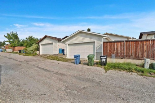 27 Bedridge Way Ne, Calgary, AB 