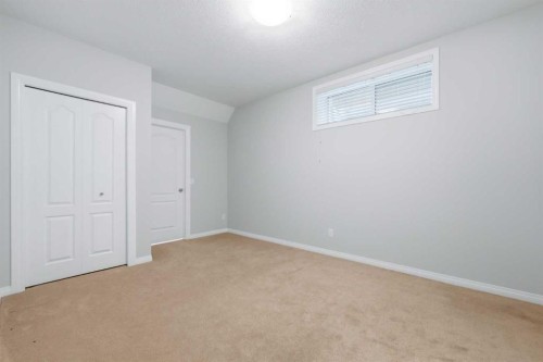 38 Silverado Skies Crescent Sw, Calgary, AB - Indoor Photo Showing Other Room