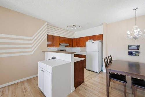 2206-1140 Taradale Drive Ne, Calgary, AB - Indoor Photo Showing Kitchen