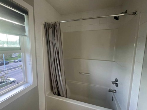 222 Skyview Ranch Boulevard Ne, Calgary, AB - Indoor Photo Showing Bathroom