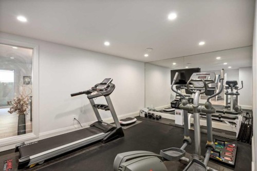 1414 Scotland Street Sw, Calgary, AB - Indoor Photo Showing Gym Room
