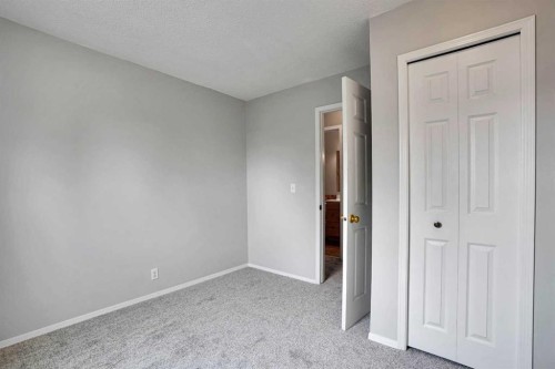 6-6404 4A Street Ne, Calgary, AB - Indoor