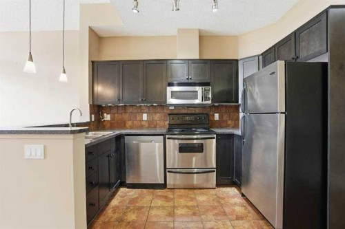 11-148 Rockyledge View Nw, Calgary, AB - Indoor Photo Showing Kitchen