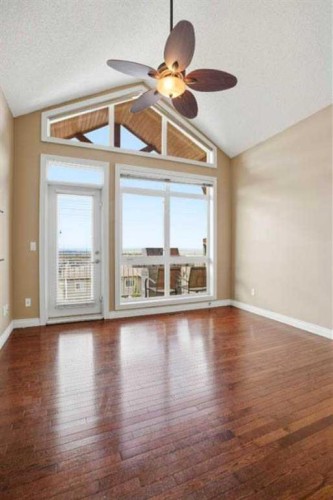 11-148 Rockyledge View Nw, Calgary, AB - Indoor Photo Showing Other Room