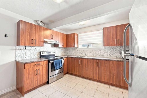 201 Saddlelake Drive Ne, Calgary, AB 