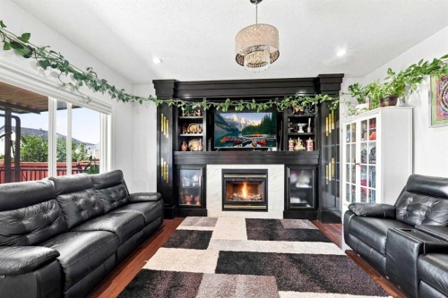 201 Saddlelake Drive Ne, Calgary, AB 