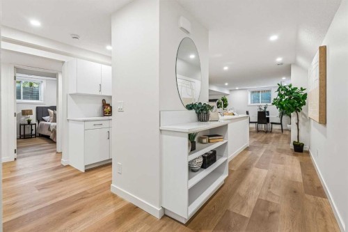 14517 Parkland Boulevard Se, Calgary, AB - Indoor
