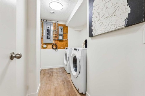 14517 Parkland Boulevard Se, Calgary, AB - Indoor Photo Showing Laundry Room