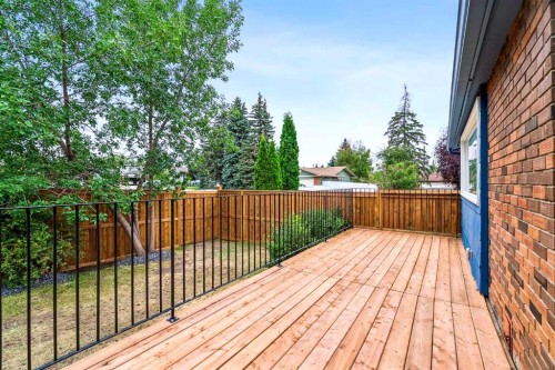 14517 Parkland Boulevard Se, Calgary, AB - Outdoor With Deck Patio Veranda