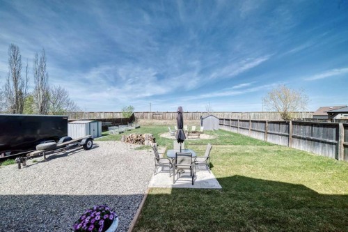 22 Moe Avenue Nw, Langdon, AB - Outdoor