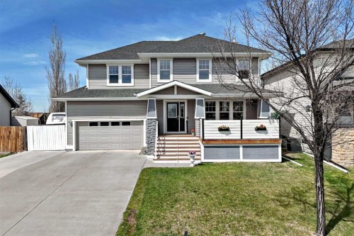 22 Moe Avenue Nw, Langdon, AB - Outdoor With Facade