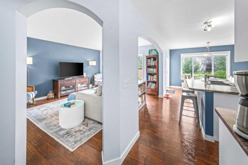 43 Cougar Ridge Bay Sw, Calgary, AB - Indoor
