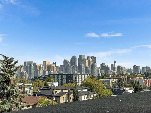 2011 28 Avenue Sw, Calgary, AB - Outdoor With View