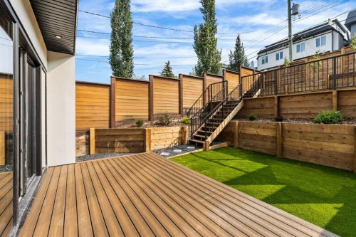2009 28 Avenue Sw, Calgary, AB - Outdoor With Deck Patio Veranda With Exterior