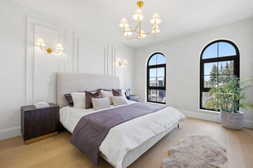 2023 27 Avenue Sw, Calgary, AB - Indoor Photo Showing Bedroom