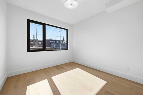 2023 27 Avenue Sw, Calgary, AB - Indoor Photo Showing Other Room