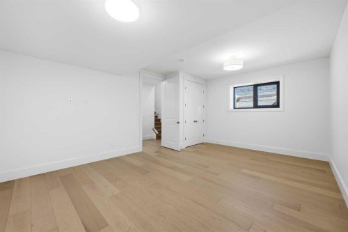 2023 27 Avenue Sw, Calgary, AB - Indoor Photo Showing Other Room