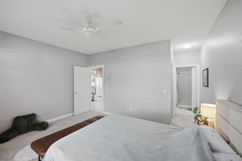 3137-1010 Arbour Lake Road Nw, Calgary, AB - Indoor Photo Showing Bedroom