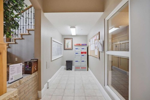 3137-1010 Arbour Lake Road Nw, Calgary, AB - Indoor Photo Showing Other Room