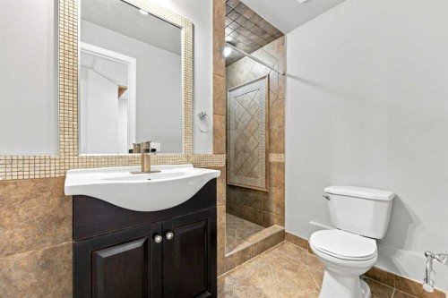 454 Millrise Square Sw, Calgary, AB - Indoor Photo Showing Bathroom