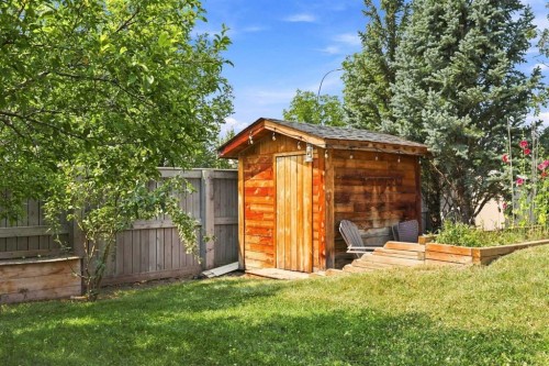 454 Millrise Square Sw, Calgary, AB - Outdoor