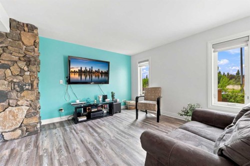 454 Millrise Square Sw, Calgary, AB - Indoor Photo Showing Living Room