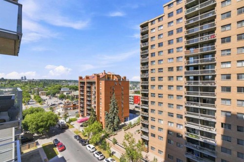 708-1319 14 Avenue, Calgary, AB - Outdoor With Balcony With Facade