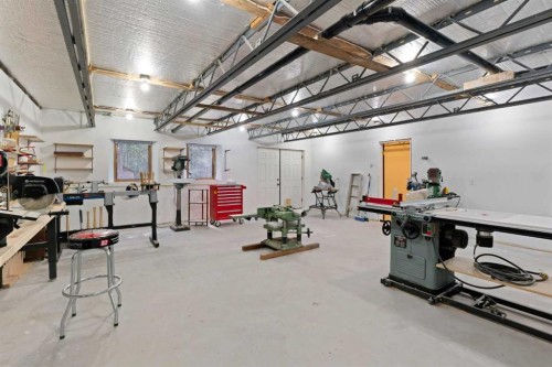 5 Eagle Drive, Waiparous, AB - Indoor